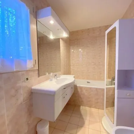 Maison Familiale - Village - Parking - - 2 Minutes 10aljof25 Le Barcarès